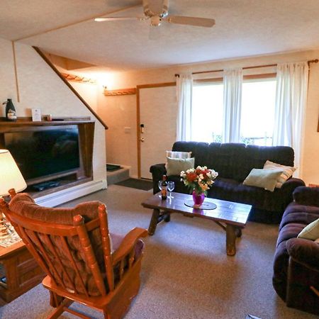 Quaint Condo 5 Minutes To The Ski Slopes Valley Park D1 Killington Exterior photo